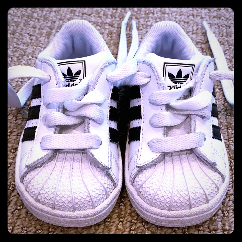 Adidas baby shoe